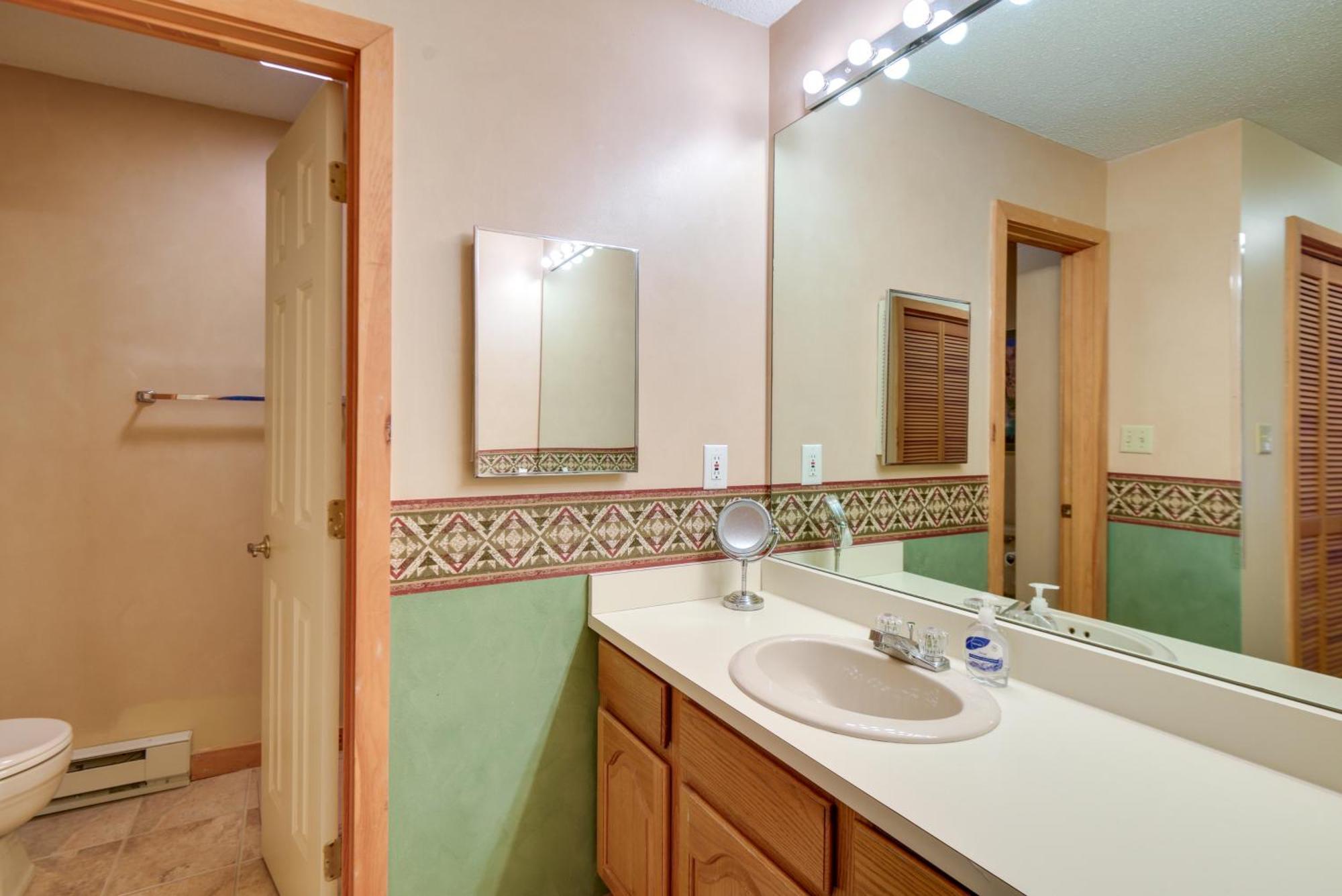 Well-Appointed Lincoln Abode Ski, Swim And Fish! Exterior foto